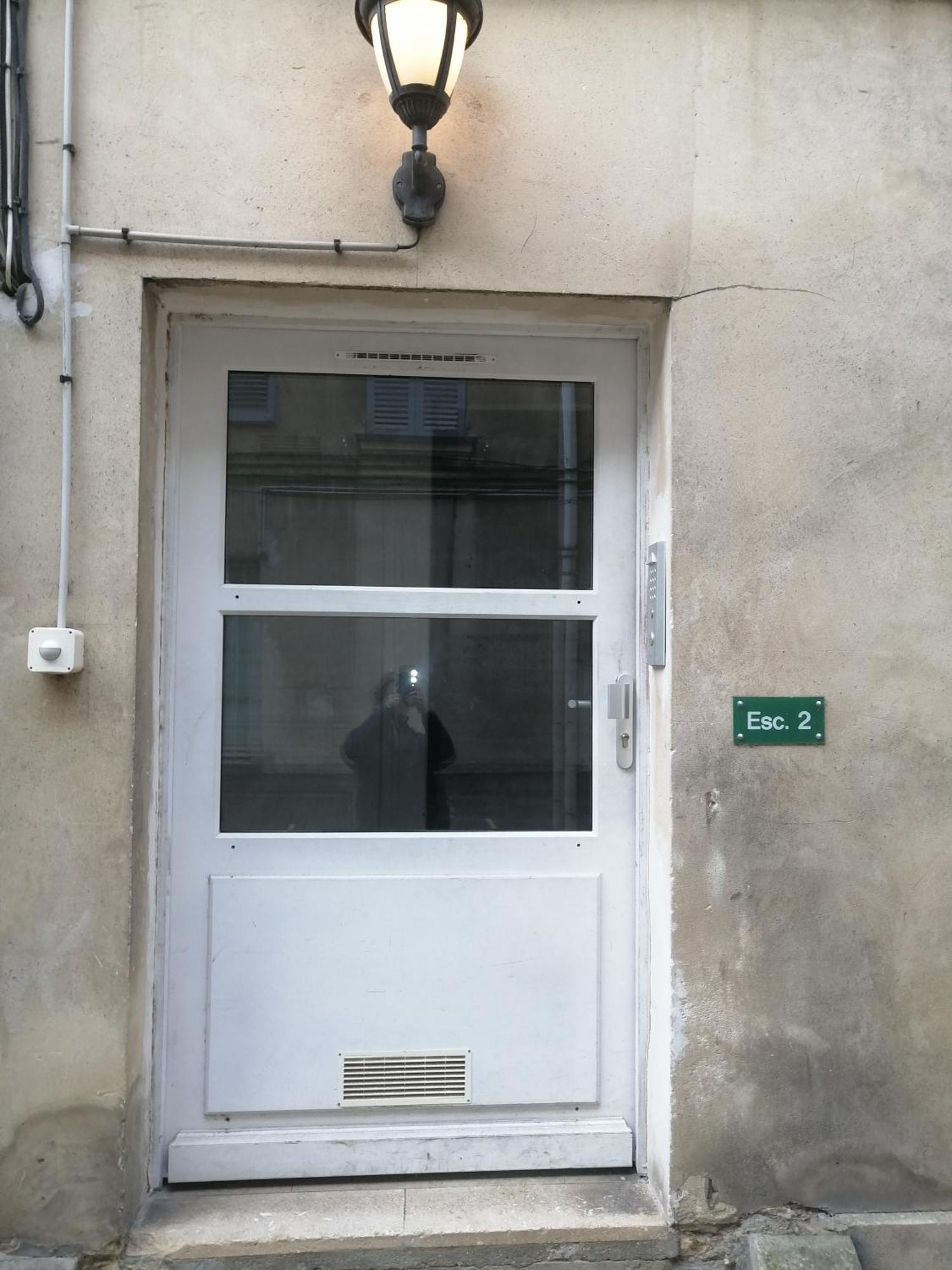 Le Vauban, Charmant Studio 5 Minutes Du Chateau 베흑사이으 외부 사진