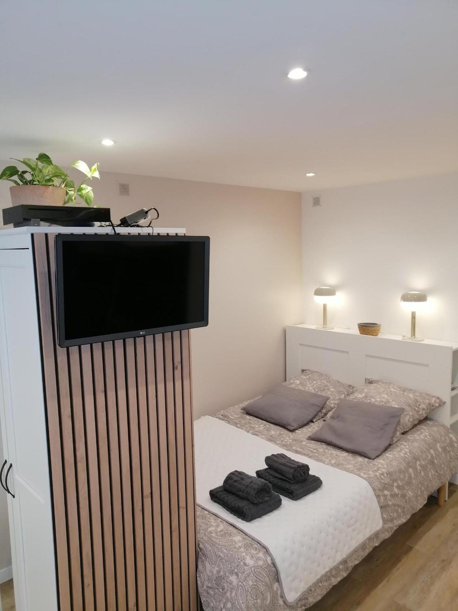 Le Vauban, Charmant Studio 5 Minutes Du Chateau 베흑사이으 외부 사진