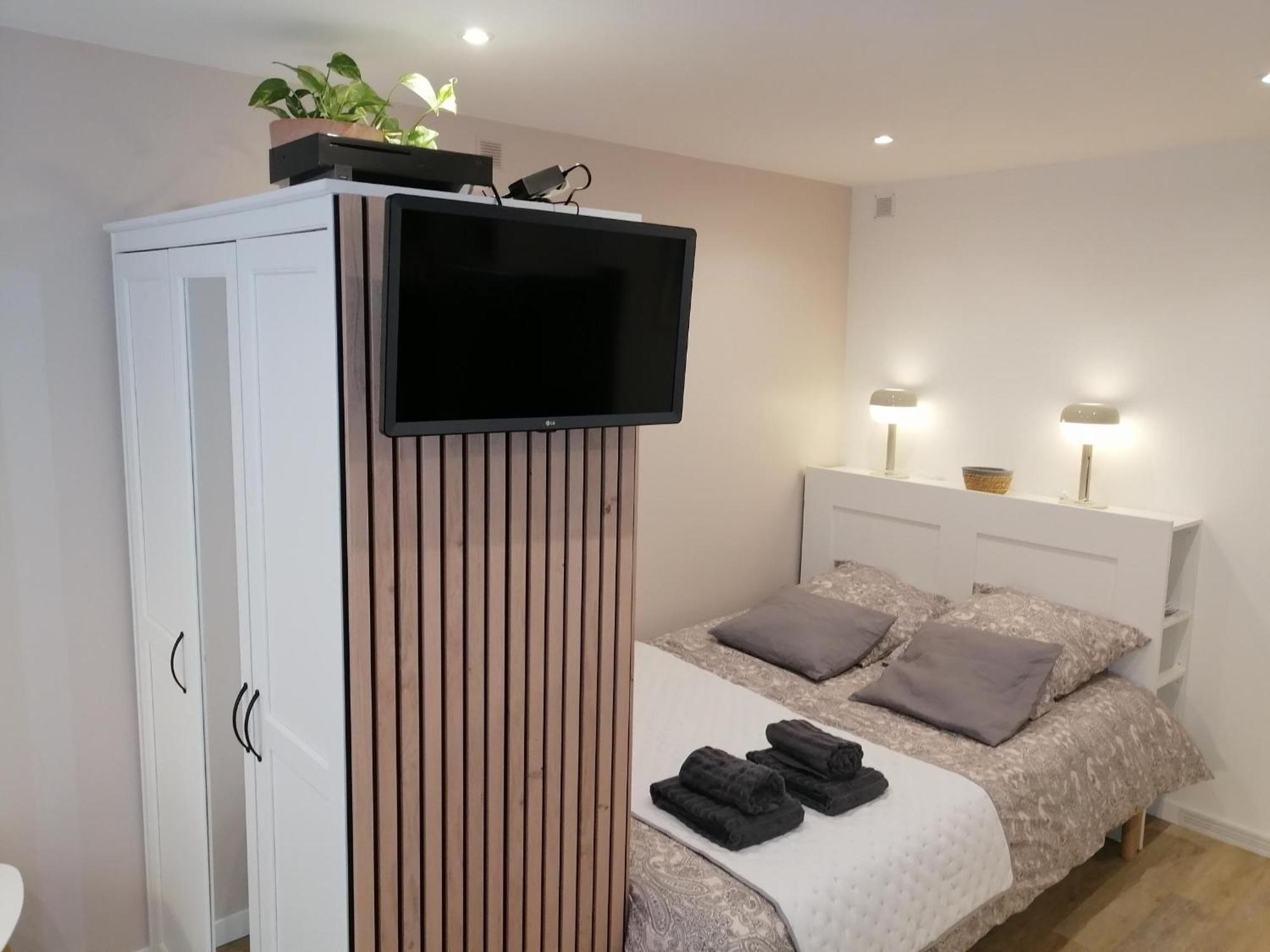 Le Vauban, Charmant Studio 5 Minutes Du Chateau 베흑사이으 외부 사진